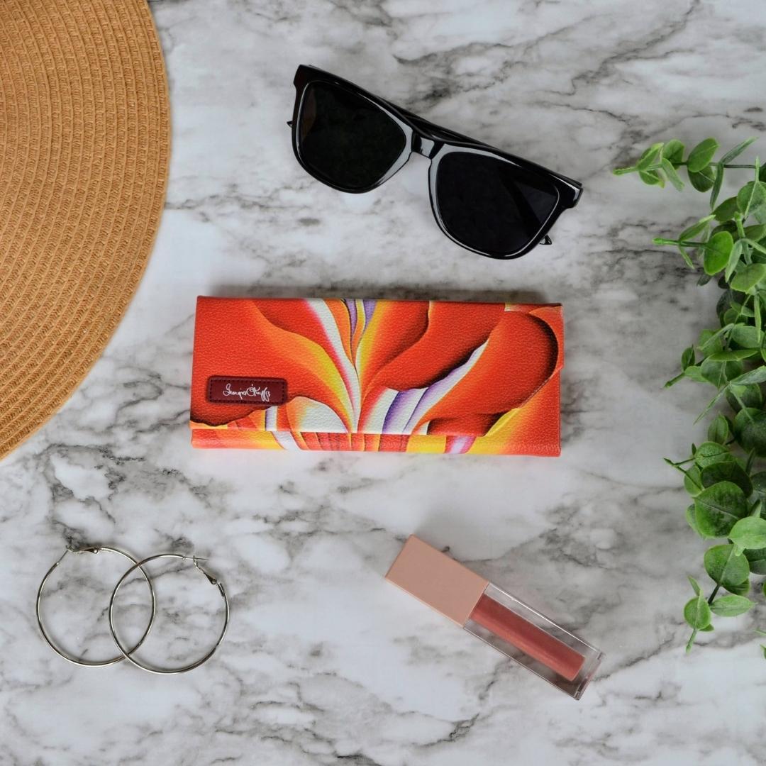 Georgia O'Keeffe Red Canna Eye/Sunglass Case