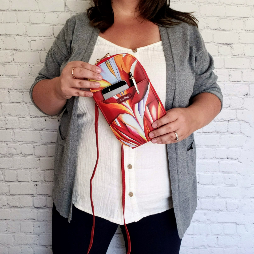 Georgia O'Keeffe Red Canna Crossbody